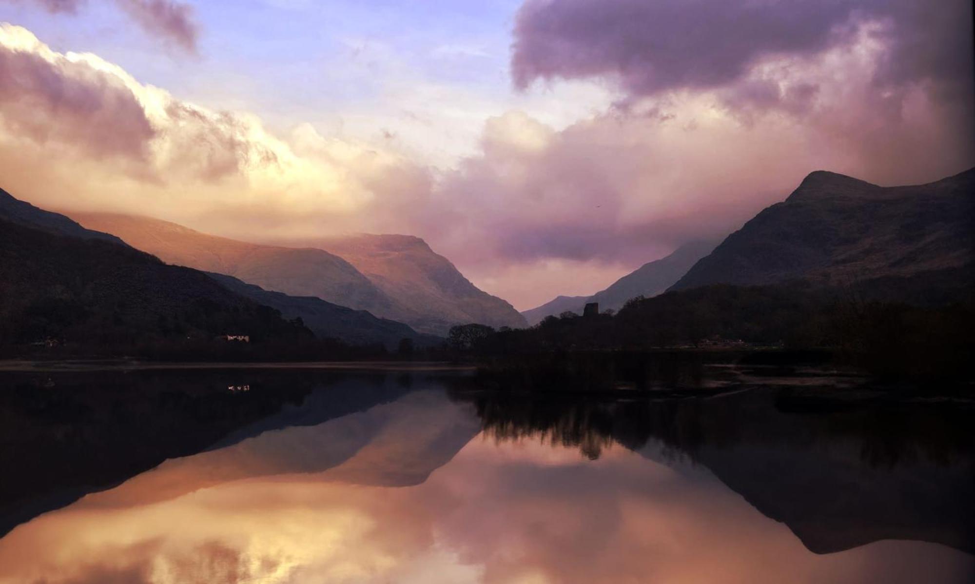 Tyddyn Perthi Farm Βίλα Llanberis Εξωτερικό φωτογραφία